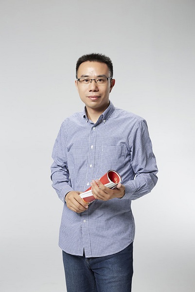職場白領(lǐng)學(xué)會這5招拍攝姿勢，拍出有氣質(zhì)的職業(yè)照，簡單易學(xué)